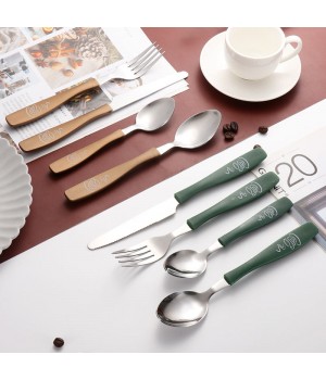 Customized stainless steel promotion supermarket hot sale Plastic handle cutlery set with box